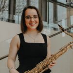 Photo de la prof privée de saxophone, Rebecca Cowal.